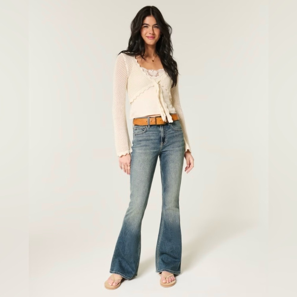 Hollister Women’s High Rise Medium Wash Flare Jeans, Sz. 8R NEW WITH TAGS - Picture 2 of 13